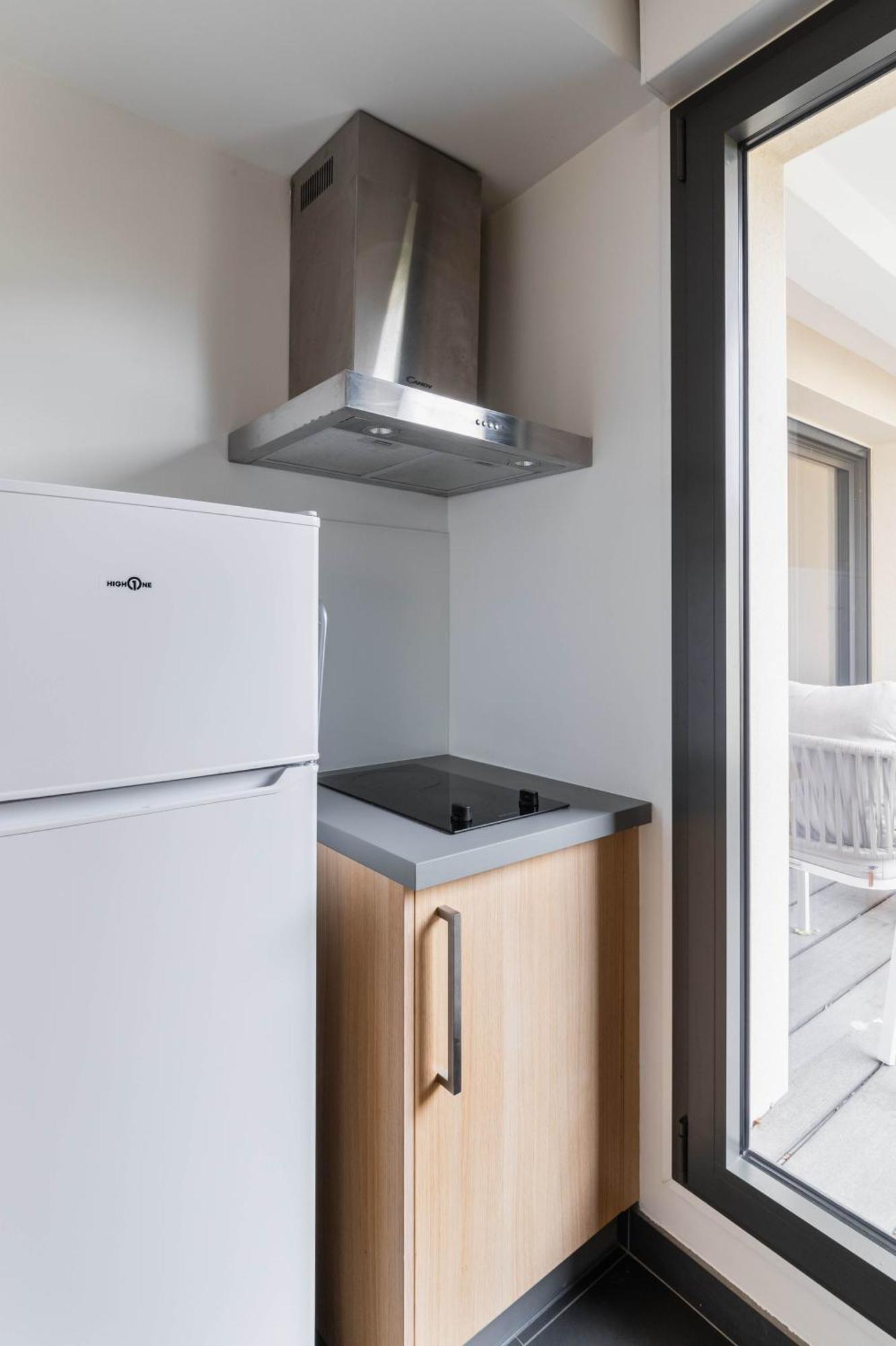 Appartement Lumineux Avec Terrasse Courbevoie - 4P - Flat-Guest Bagian luar foto