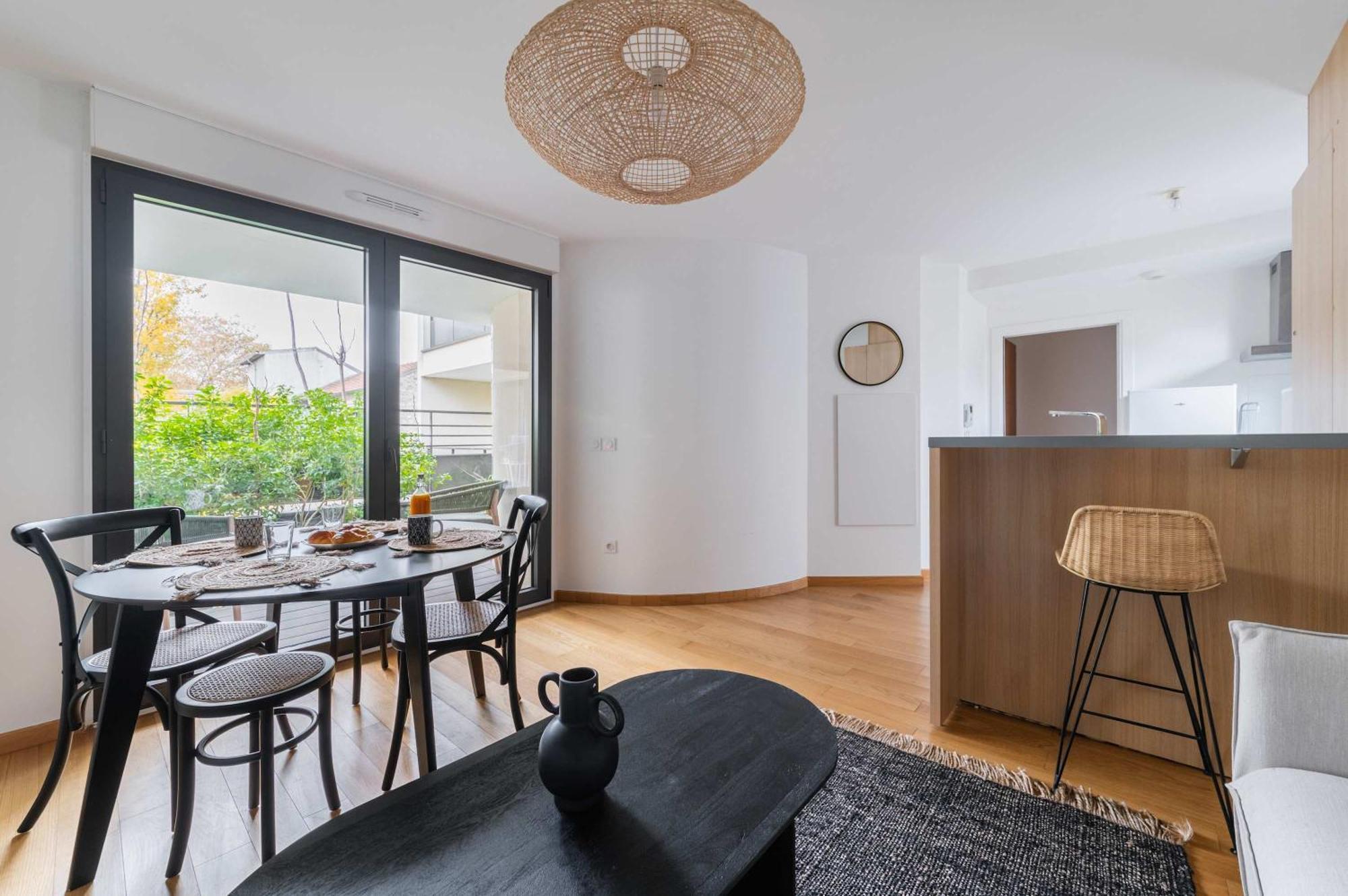 Appartement Lumineux Avec Terrasse Courbevoie - 4P - Flat-Guest Bagian luar foto